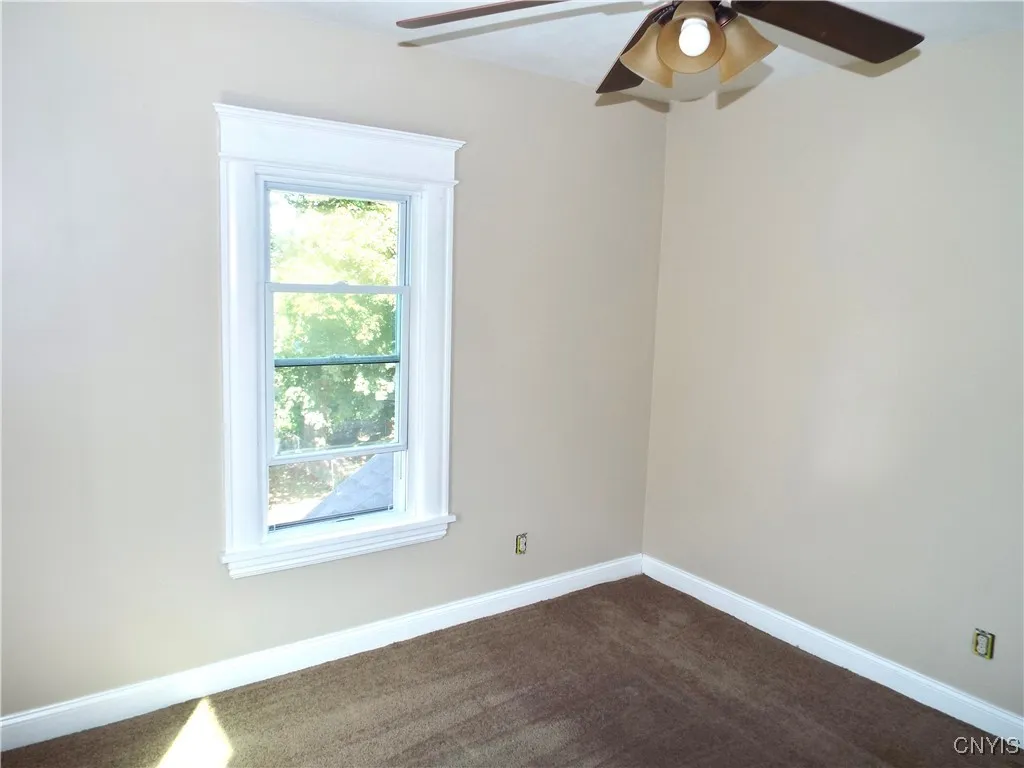 415 Highland Avenue, Dewitt, New York 13057, De Witt, New York 13057, 3 Bedrooms Bedrooms, 7 Rooms Rooms,1 BathroomBathrooms,Residential,For Sale,415 Highland Avenue, Dewitt, New York 13057,S1632895