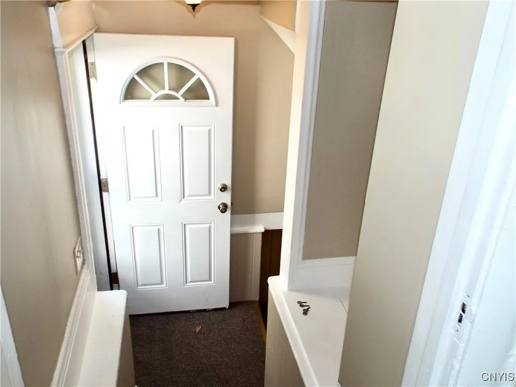 415 Highland Avenue, Dewitt, New York 13057, De Witt, New York 13057, 3 Bedrooms Bedrooms, 7 Rooms Rooms,1 BathroomBathrooms,Residential,For Sale,415 Highland Avenue, Dewitt, New York 13057,S1632895