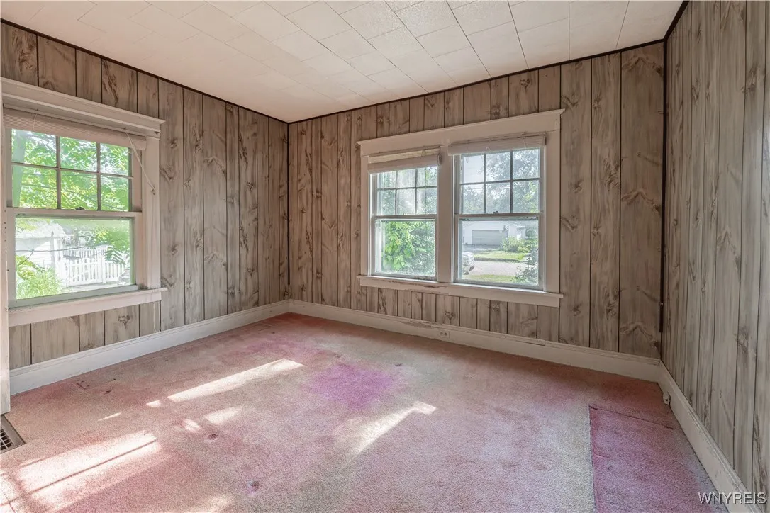 21 Hyde Park, Lockport City, New York 14094, Lockport City, New York 14094, 2 Bedrooms Bedrooms, 5 Rooms Rooms,1 BathroomBathrooms,Residential,For Sale,21 Hyde Park, Lockport City, New York 14094,B1632871
