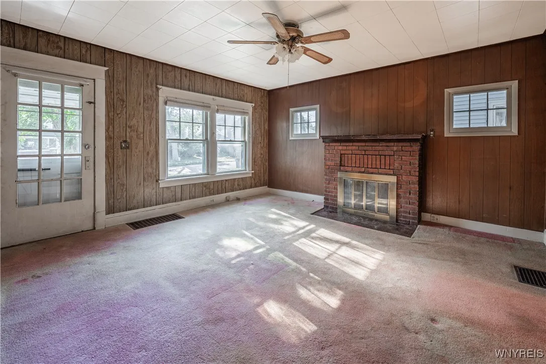 21 Hyde Park, Lockport City, New York 14094, Lockport City, New York 14094, 2 Bedrooms Bedrooms, 5 Rooms Rooms,1 BathroomBathrooms,Residential,For Sale,21 Hyde Park, Lockport City, New York 14094,B1632871