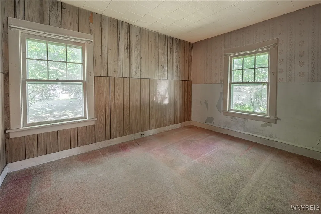 21 Hyde Park, Lockport City, New York 14094, Lockport City, New York 14094, 2 Bedrooms Bedrooms, 5 Rooms Rooms,1 BathroomBathrooms,Residential,For Sale,21 Hyde Park, Lockport City, New York 14094,B1632871