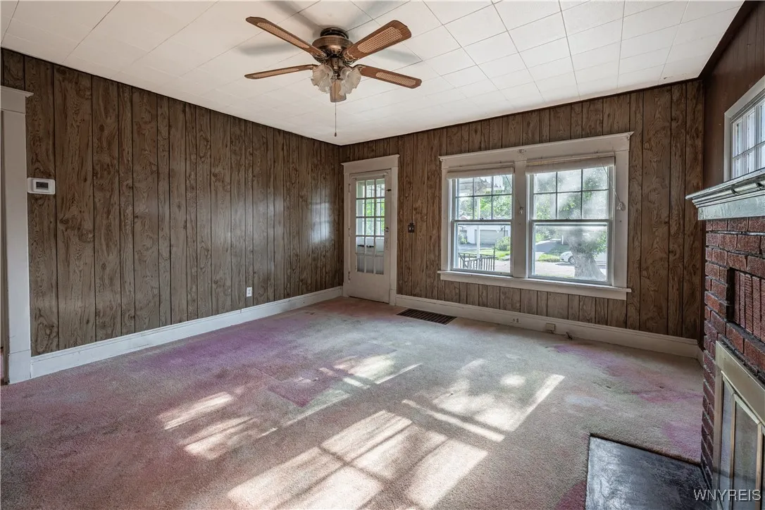 21 Hyde Park, Lockport City, New York 14094, Lockport City, New York 14094, 2 Bedrooms Bedrooms, 5 Rooms Rooms,1 BathroomBathrooms,Residential,For Sale,21 Hyde Park, Lockport City, New York 14094,B1632871