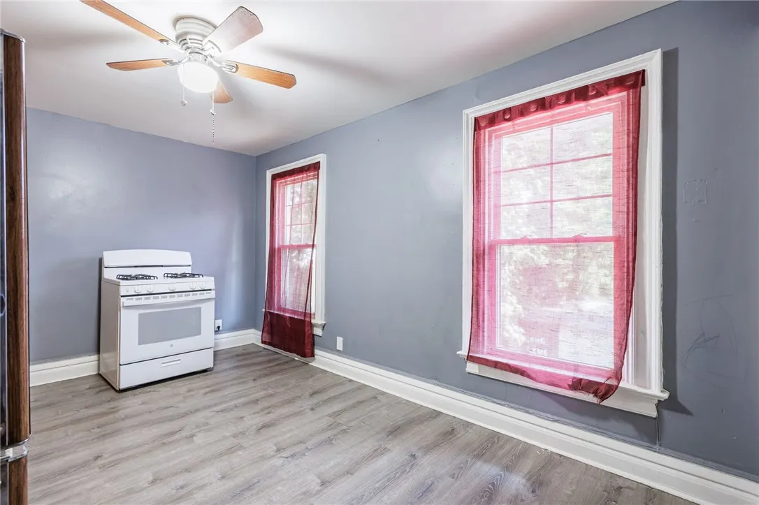 140 Weld St, Rochester, New York 14605, Rochester, New York 14605, 5 Bedrooms Bedrooms, ,3 BathroomsBathrooms,Residential,For Sale,140 Weld St, Rochester, New York 14605,R1632982