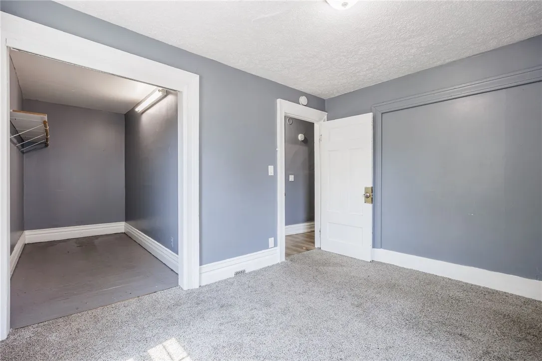 140 Weld St, Rochester, New York 14605, Rochester, New York 14605, 5 Bedrooms Bedrooms, ,3 BathroomsBathrooms,Residential,For Sale,140 Weld St, Rochester, New York 14605,R1632982