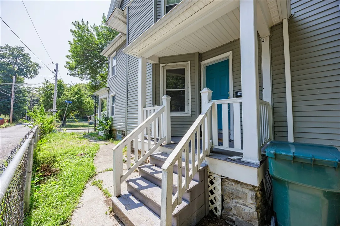 140 Weld St, Rochester, New York 14605, Rochester, New York 14605, 5 Bedrooms Bedrooms, ,3 BathroomsBathrooms,Residential,For Sale,140 Weld St, Rochester, New York 14605,R1632982