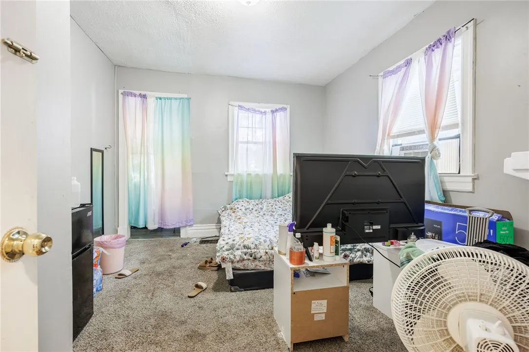 140 Weld St, Rochester, New York 14605, Rochester, New York 14605, 5 Bedrooms Bedrooms, ,3 BathroomsBathrooms,Residential,For Sale,140 Weld St, Rochester, New York 14605,R1632982