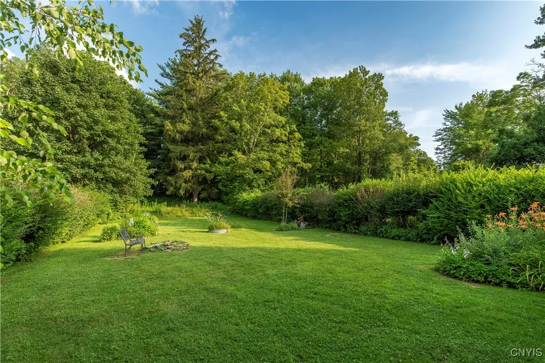 67 Merritt Place, New Hartford, New York 13413, New Hartford, New York 13413, 3 Bedrooms Bedrooms, 6 Rooms Rooms,1 BathroomBathrooms,Residential Lease,For Rent,67 Merritt Place, New Hartford, New York 13413,S1632879