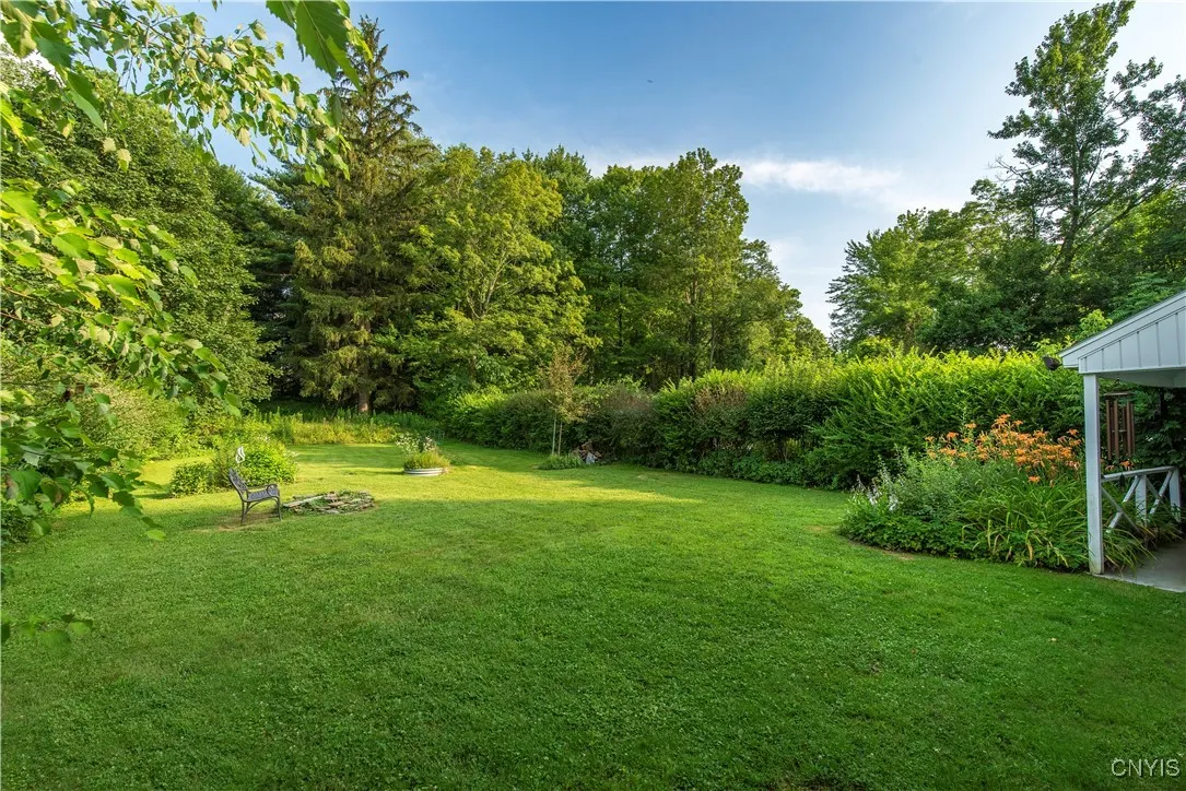 67 Merritt Place, New Hartford, New York 13413, New Hartford, New York 13413, 3 Bedrooms Bedrooms, 6 Rooms Rooms,1 BathroomBathrooms,Residential Lease,For Rent,67 Merritt Place, New Hartford, New York 13413,S1632879