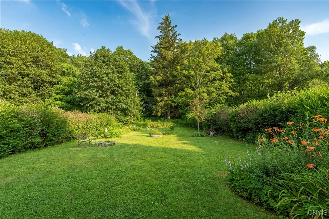 67 Merritt Place, New Hartford, New York 13413, New Hartford, New York 13413, 3 Bedrooms Bedrooms, 6 Rooms Rooms,1 BathroomBathrooms,Residential Lease,For Rent,67 Merritt Place, New Hartford, New York 13413,S1632879