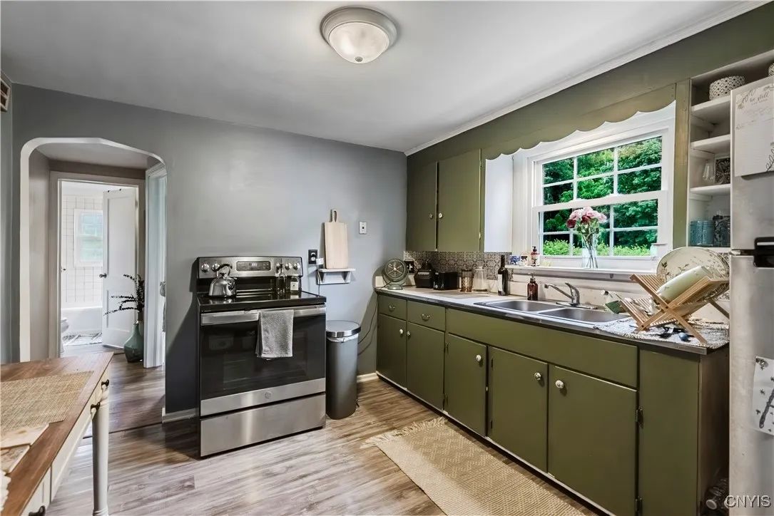 67 Merritt Place, New Hartford, New York 13413, New Hartford, New York 13413, 3 Bedrooms Bedrooms, 6 Rooms Rooms,1 BathroomBathrooms,Residential Lease,For Rent,67 Merritt Place, New Hartford, New York 13413,S1632879
