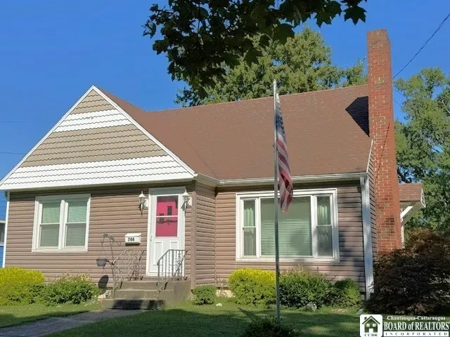 744 Grant Avenue, Dunkirk, New York 14048, Dunkirk, New York 14048, 3 Bedrooms Bedrooms, 5 Rooms Rooms,1 BathroomBathrooms,Residential,Closed,744 Grant Avenue, Dunkirk, New York 14048,0,R1633025