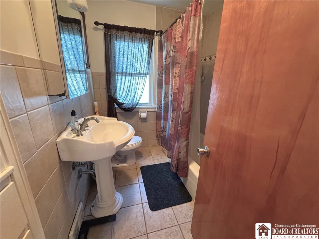 744 Grant Avenue, Dunkirk, New York 14048, Dunkirk, New York 14048, 3 Bedrooms Bedrooms, 5 Rooms Rooms,1 BathroomBathrooms,Residential,Closed,744 Grant Avenue, Dunkirk, New York 14048,0,R1633025