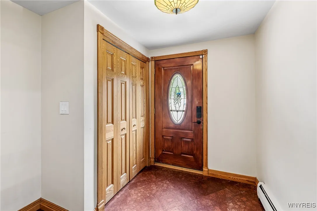 147 Ranch Trail West West, Amherst, New York 14221, Amherst, New York 14221, 5 Bedrooms Bedrooms, 10 Rooms Rooms,2 BathroomsBathrooms,Residential,For Sale,147 Ranch Trail West West, Amherst, New York 14221,0,B1632974