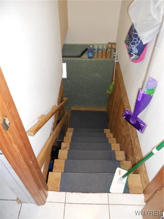 stairs to basement