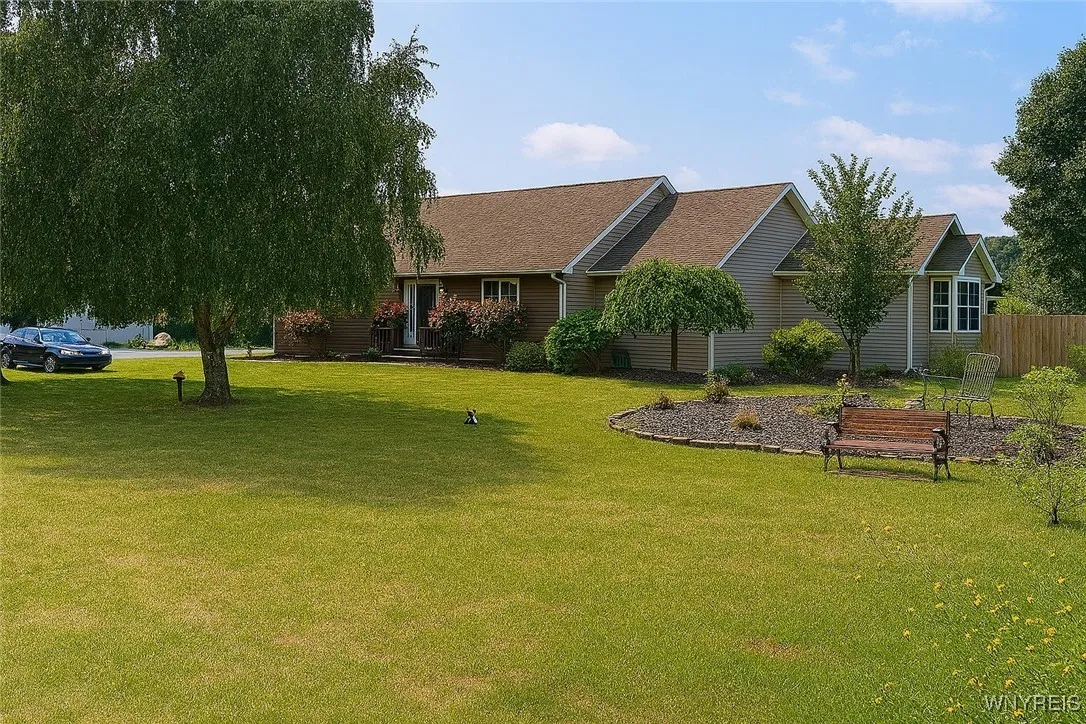 5774 Sweetland Road, Stafford, New York 14143, Stafford, New York 14143, 3 Bedrooms Bedrooms, 9 Rooms Rooms,3 BathroomsBathrooms,Residential,Closed,5774 Sweetland Road, Stafford, New York 14143,0,B1633046