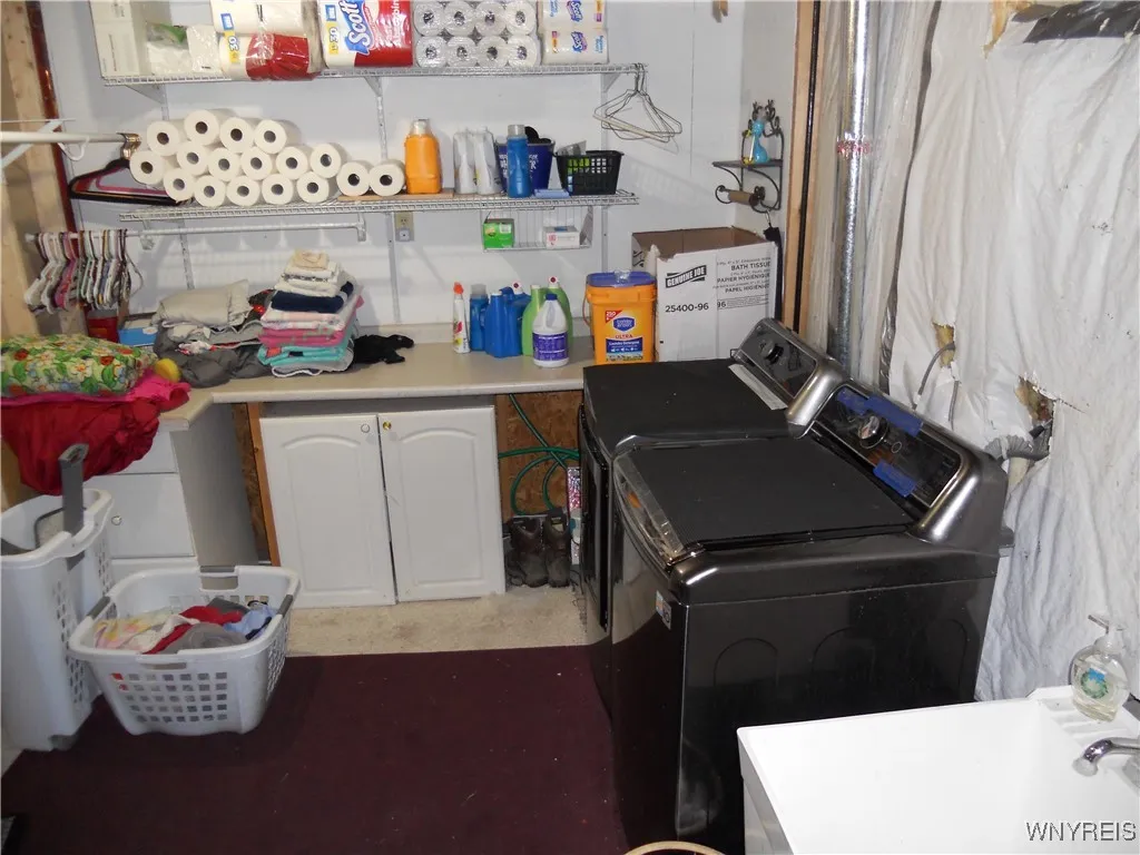 5774 Sweetland Road, Stafford, New York 14143, Stafford, New York 14143, 3 Bedrooms Bedrooms, 9 Rooms Rooms,3 BathroomsBathrooms,Residential,Closed,5774 Sweetland Road, Stafford, New York 14143,0,B1633046