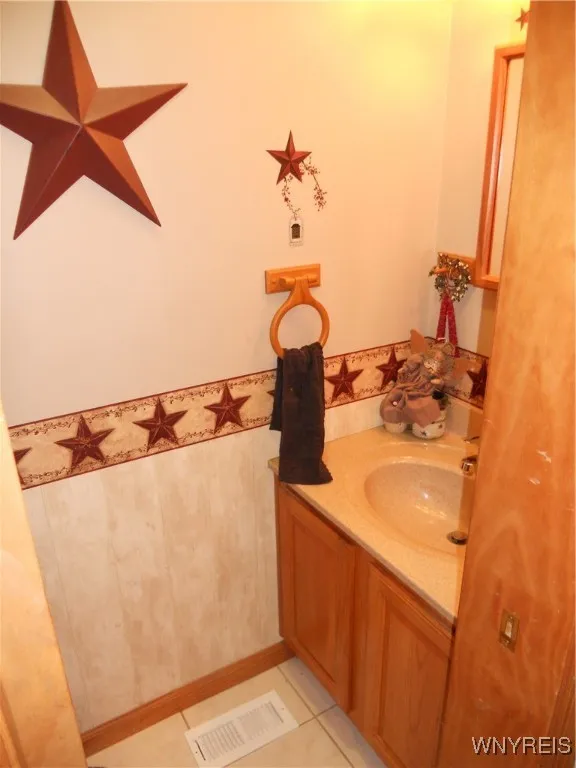 half bath near rear entrance