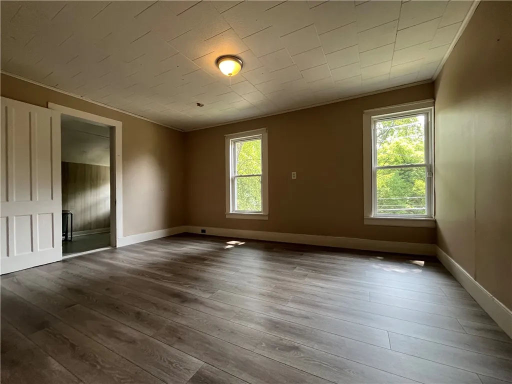 35 North Washington Avenue, Oxford, New York 13830, Oxford, New York 13830, 3 Bedrooms Bedrooms, 12 Rooms Rooms,2 BathroomsBathrooms,Residential,For Sale,35 North Washington Avenue, Oxford, New York 13830,R1633087