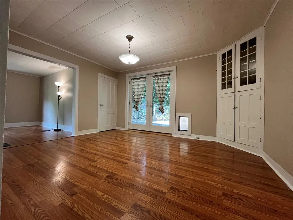 35 North Washington Avenue, Oxford, New York 13830, Oxford, New York 13830, 3 Bedrooms Bedrooms, 12 Rooms Rooms,2 BathroomsBathrooms,Residential,For Sale,35 North Washington Avenue, Oxford, New York 13830,R1633087