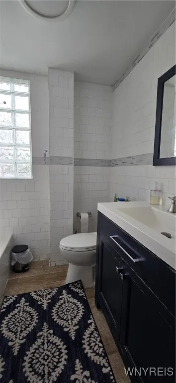1530 Bailey Avenue, Buffalo, New York 14212, Buffalo, New York 14212, 6 Bedrooms Bedrooms, 11 Rooms Rooms,3 BathroomsBathrooms,Residential,For Sale,1530 Bailey Avenue, Buffalo, New York 14212,0,B1633092