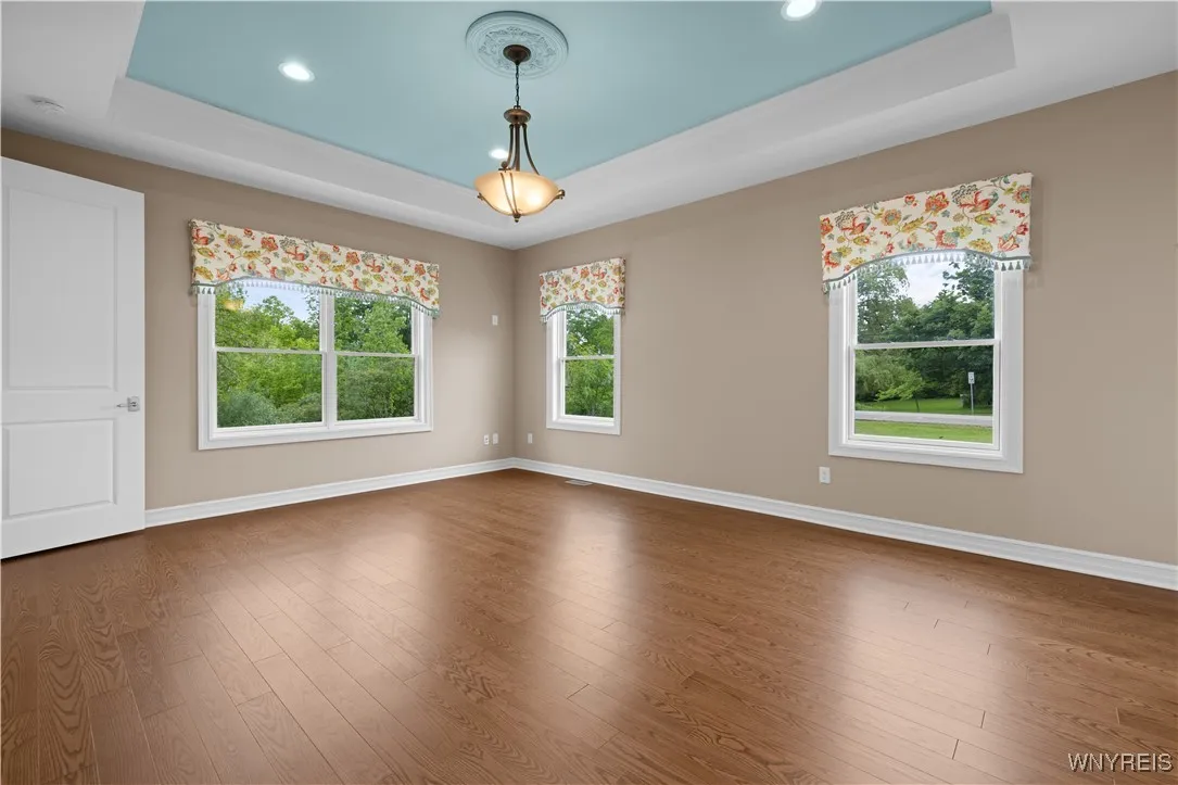 10 Bentley Drive, Orchard Park, New York 14127, Orchard Park, New York 14127, 3 Bedrooms Bedrooms, 7 Rooms Rooms,2 BathroomsBathrooms,Residential,For Sale,10 Bentley Drive, Orchard Park, New York 14127,B1633043