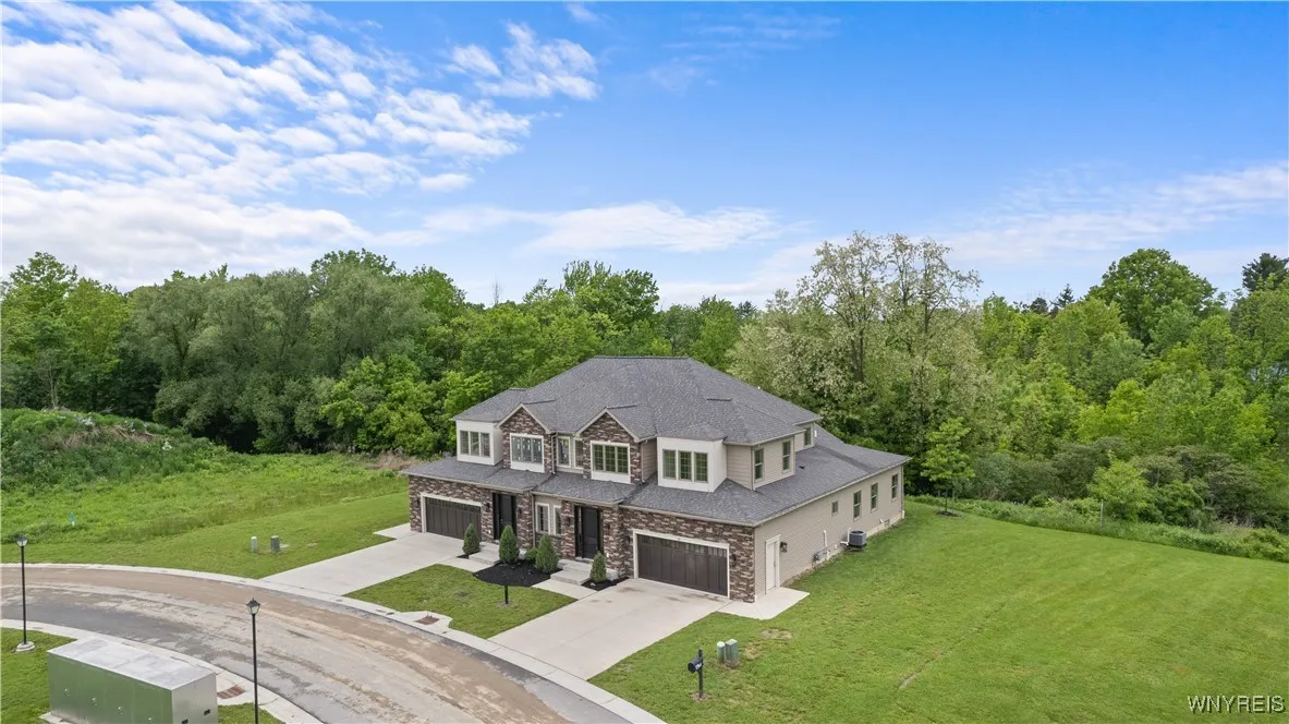 10 Bentley Drive, Orchard Park, New York 14127, Orchard Park, New York 14127, 3 Bedrooms Bedrooms, 7 Rooms Rooms,2 BathroomsBathrooms,Residential,For Sale,10 Bentley Drive, Orchard Park, New York 14127,B1633043