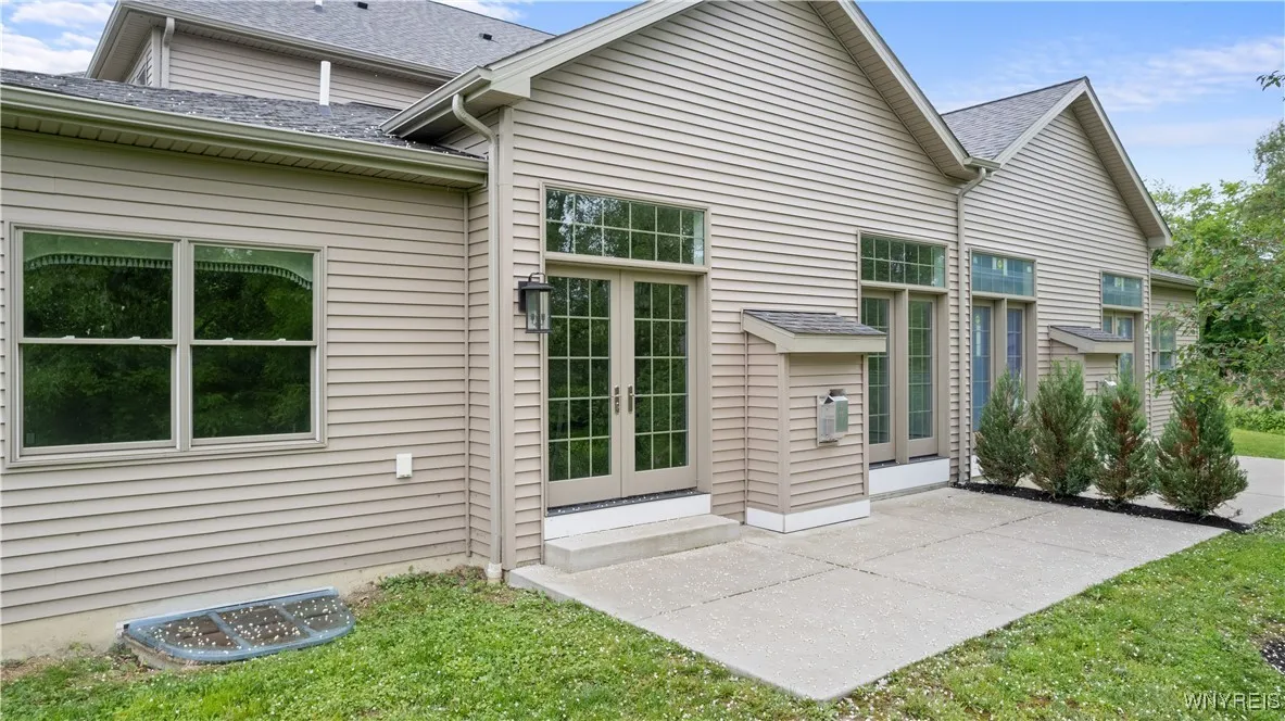10 Bentley Drive, Orchard Park, New York 14127, Orchard Park, New York 14127, 3 Bedrooms Bedrooms, 7 Rooms Rooms,2 BathroomsBathrooms,Residential,For Sale,10 Bentley Drive, Orchard Park, New York 14127,B1633043