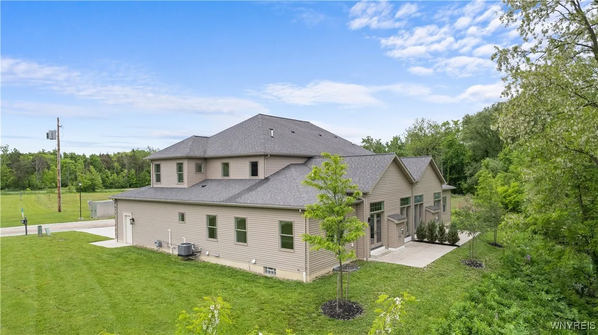 10 Bentley Drive, Orchard Park, New York 14127, Orchard Park, New York 14127, 3 Bedrooms Bedrooms, 7 Rooms Rooms,2 BathroomsBathrooms,Residential,For Sale,10 Bentley Drive, Orchard Park, New York 14127,B1633043