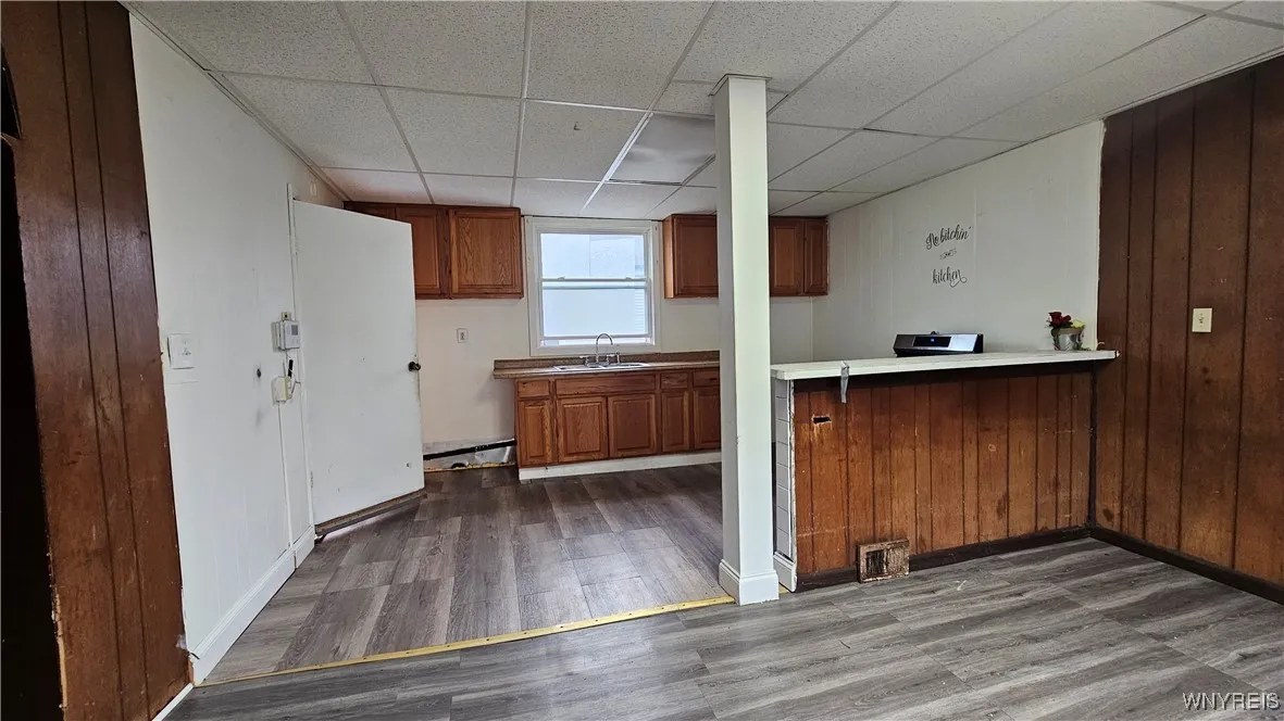 204 Herman Street, Buffalo, New York 14211, Buffalo, New York 14211, 2 Bedrooms Bedrooms, 5 Rooms Rooms,1 BathroomBathrooms,Residential,For Sale,204 Herman Street, Buffalo, New York 14211,B1627001