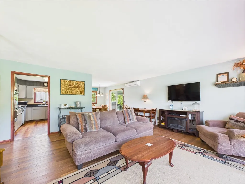 7374 Wyers Point Road, Ovid, New York 14521, Ovid, New York 14521, 4 Bedrooms Bedrooms, 10 Rooms Rooms,2 BathroomsBathrooms,Residential,For Sale,7374 Wyers Point Road, Ovid, New York 14521,R1632472