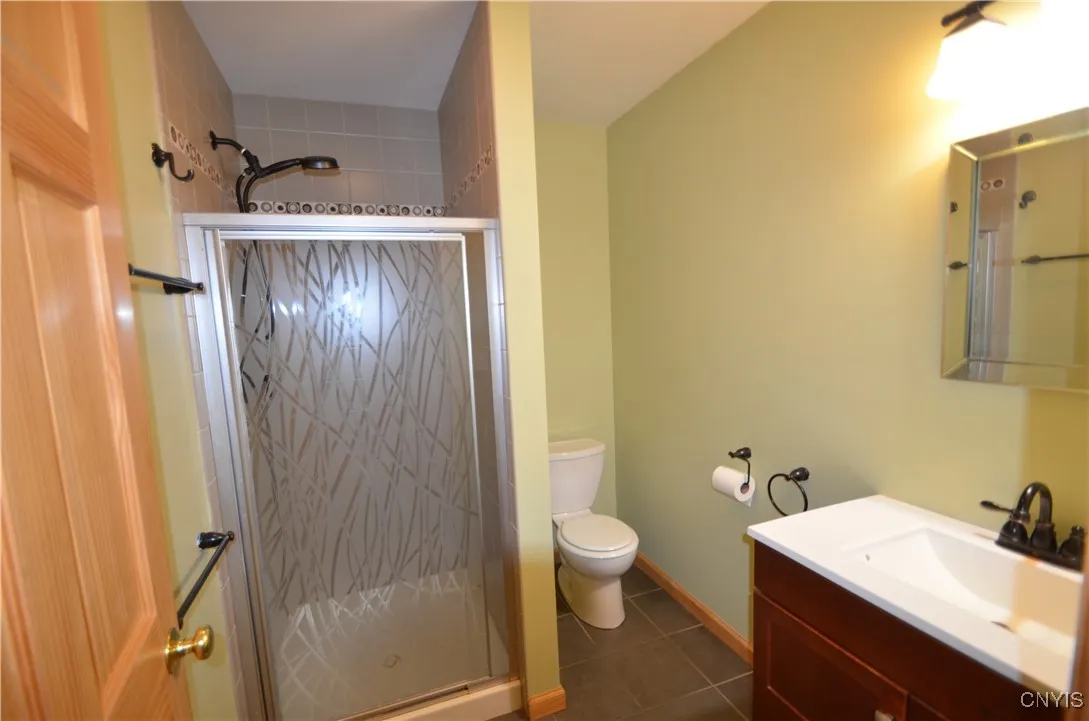 entry level full​​‌​​​​‌​​‌‌​‌‌​​​‌‌​‌​‌​‌​​​‌​​ bathroom