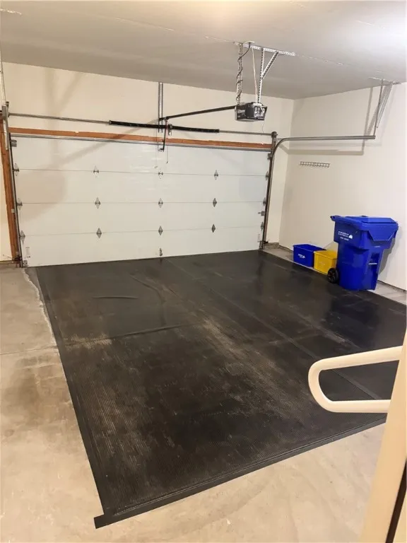 1100 Yorkshire Way, Victor, New York 14564, Victor, New York 14564, 3 Bedrooms Bedrooms, 7 Rooms Rooms,3 BathroomsBathrooms,Residential,For Sale,1100 Yorkshire Way, Victor, New York 14564,R1633045