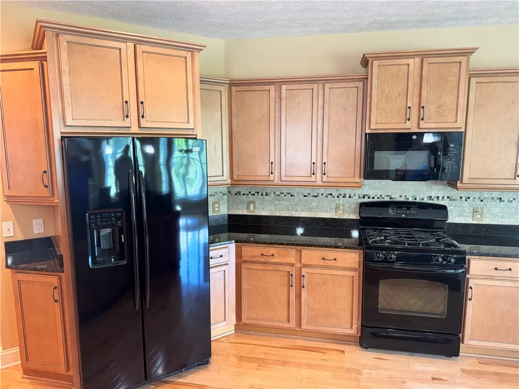 1100 Yorkshire Way, Victor, New York 14564, Victor, New York 14564, 3 Bedrooms Bedrooms, 7 Rooms Rooms,3 BathroomsBathrooms,Residential,For Sale,1100 Yorkshire Way, Victor, New York 14564,R1633045