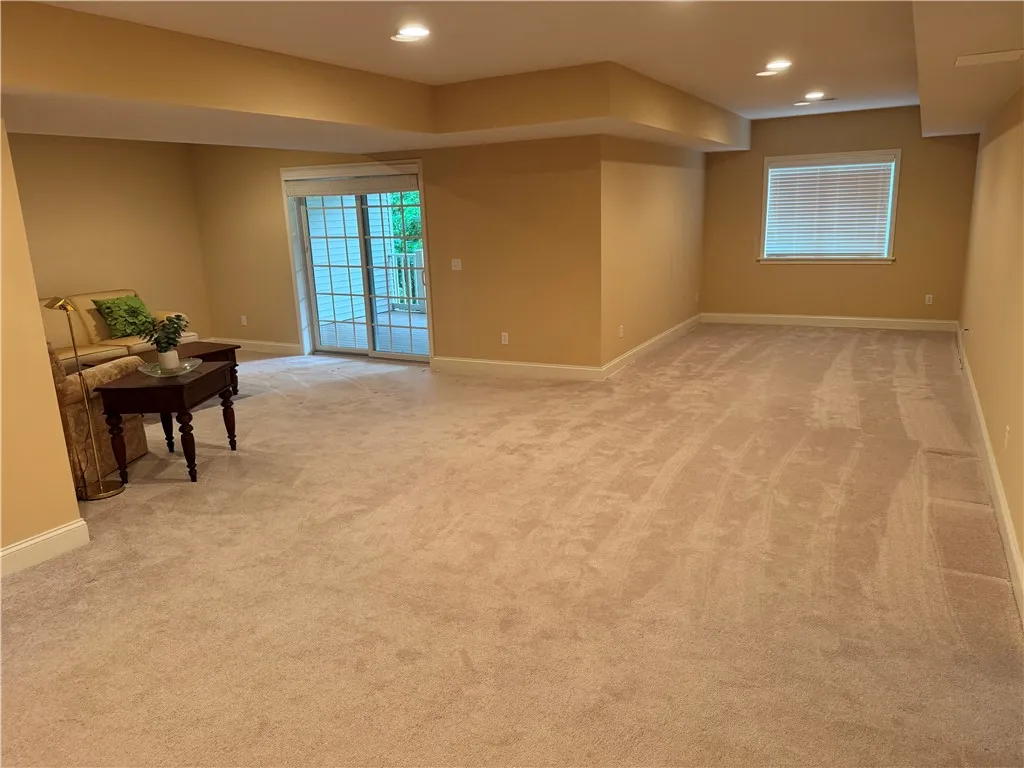 1100 Yorkshire Way, Victor, New York 14564, Victor, New York 14564, 3 Bedrooms Bedrooms, 7 Rooms Rooms,3 BathroomsBathrooms,Residential,For Sale,1100 Yorkshire Way, Victor, New York 14564,R1633045