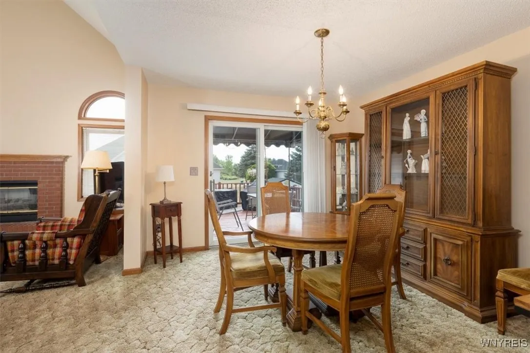 7458 Lincoln Avenue Extension, Lockport Town, New, Lockport Town, New York 14094, 3 Bedrooms Bedrooms, 6 Rooms Rooms,2 BathroomsBathrooms,Residential,For Sale,7458 Lincoln Avenue Extension, Lockport Town, New ,B1633110