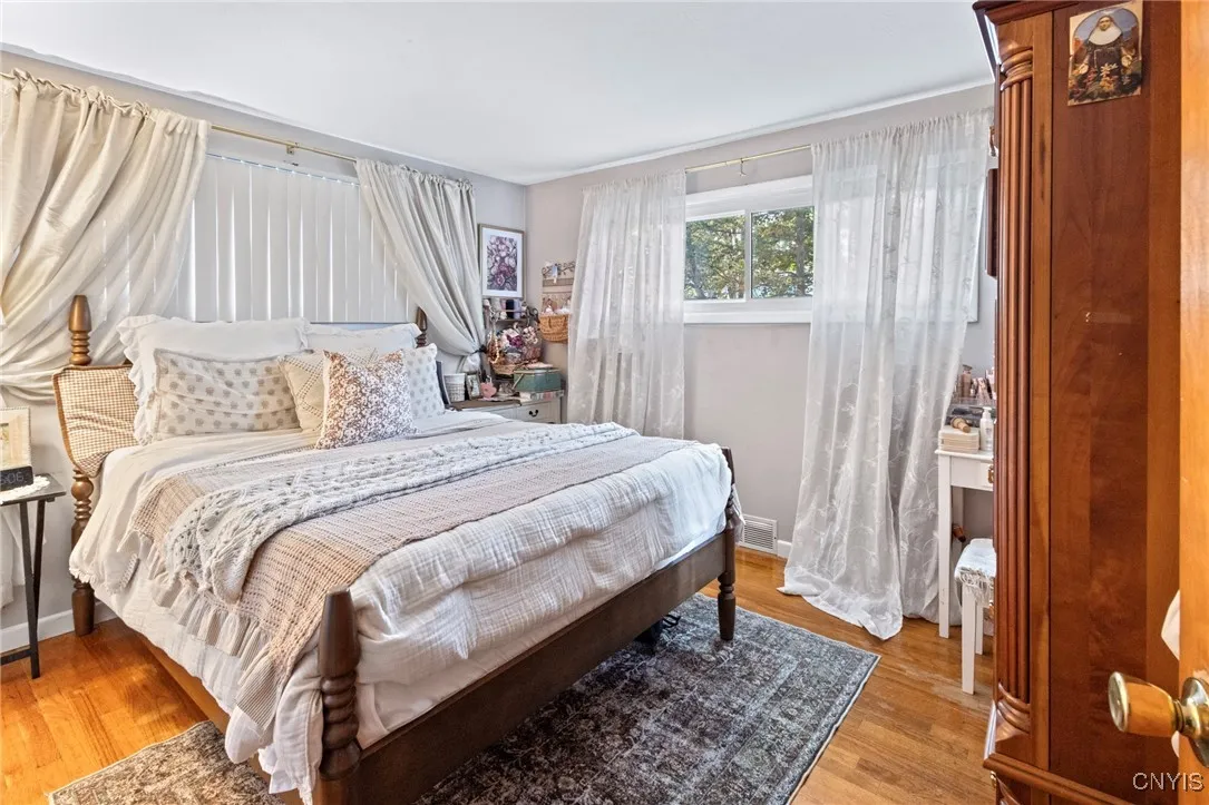 407 Fletcher Drive, Clay, New York 13212, Clay, New York 13212, 3 Bedrooms Bedrooms, 7 Rooms Rooms,1 BathroomBathrooms,Residential,For Sale,407 Fletcher Drive, Clay, New York 13212,S1633077