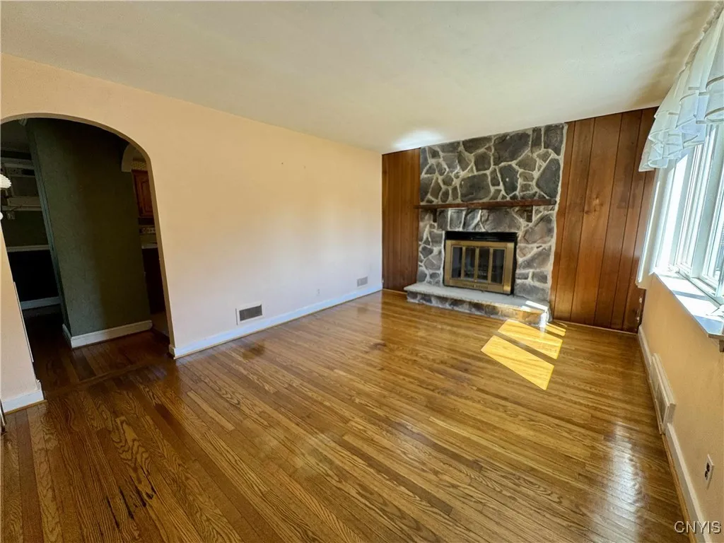 631 Herkimer Road, Utica, New York 13502, Utica, New York 13502, 3 Bedrooms Bedrooms, 6 Rooms Rooms,1 BathroomBathrooms,Residential,For Sale,631 Herkimer Road, Utica, New York 13502,S1632924