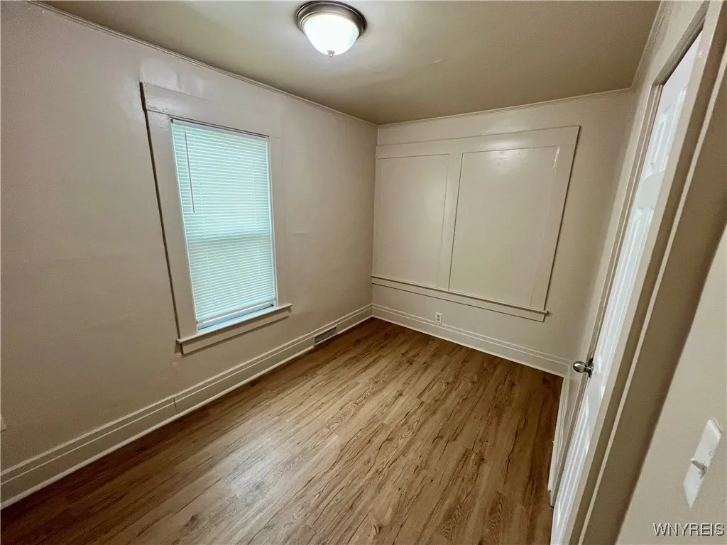 204 Winspear Avenue, Buffalo, New York 14215, Buffalo, New York 14215, 8 Bedrooms Bedrooms, 11 Rooms Rooms,3 BathroomsBathrooms,Residential,For Sale,204 Winspear Avenue, Buffalo, New York 14215,B1632096