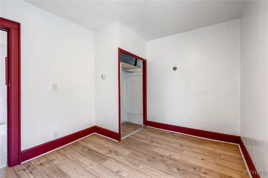 219 Courtland Avenue, Buffalo, New York 14215, Buffalo, New York 14215, 5 Bedrooms Bedrooms, ,2 BathroomsBathrooms,Residential,For Sale,219 Courtland Avenue, Buffalo, New York 14215,B1633111