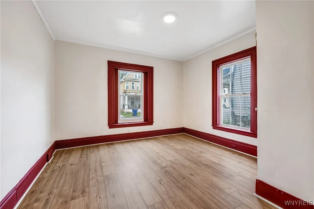 219 Courtland Avenue, Buffalo, New York 14215, Buffalo, New York 14215, 5 Bedrooms Bedrooms, ,2 BathroomsBathrooms,Residential,For Sale,219 Courtland Avenue, Buffalo, New York 14215,B1633111