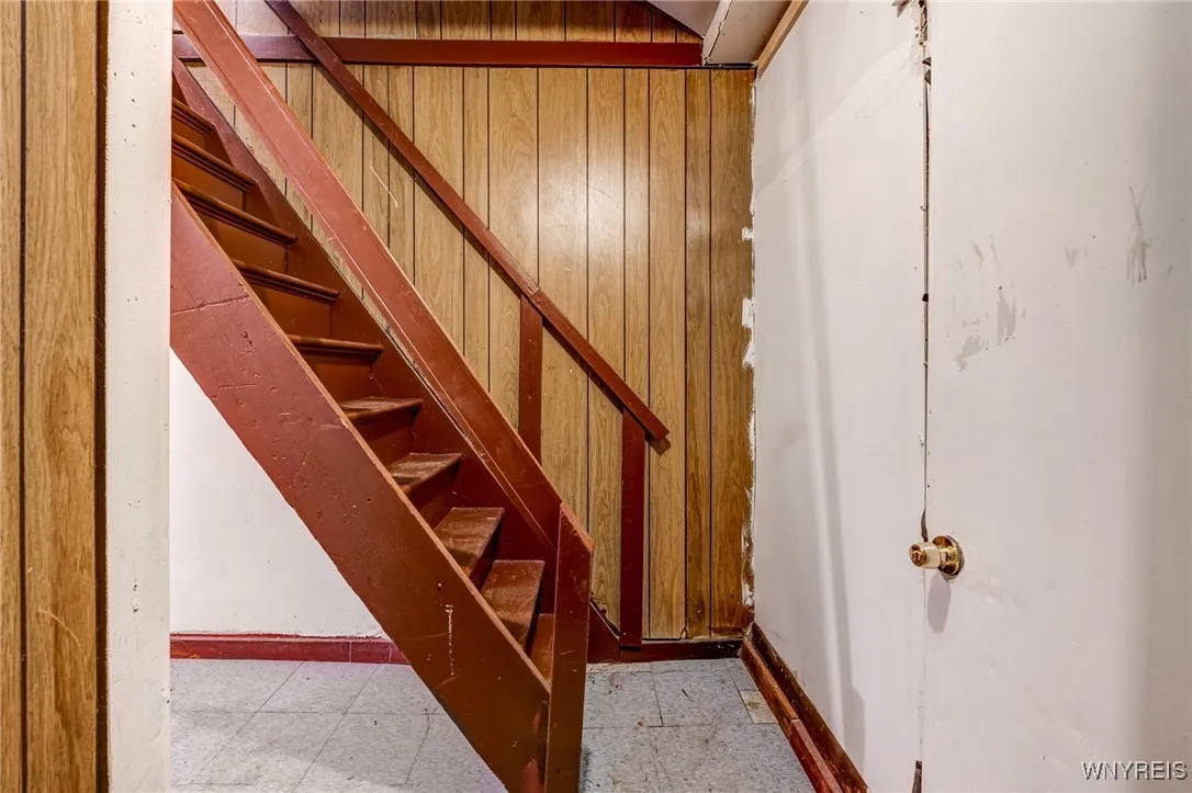 219 Courtland Avenue, Buffalo, New York 14215, Buffalo, New York 14215, 5 Bedrooms Bedrooms, ,2 BathroomsBathrooms,Residential,For Sale,219 Courtland Avenue, Buffalo, New York 14215,B1633111