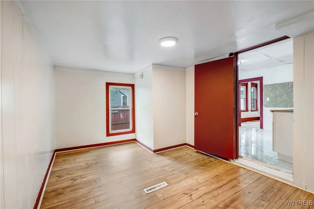 219 Courtland Avenue, Buffalo, New York 14215, Buffalo, New York 14215, 5 Bedrooms Bedrooms, ,2 BathroomsBathrooms,Residential,For Sale,219 Courtland Avenue, Buffalo, New York 14215,B1633111
