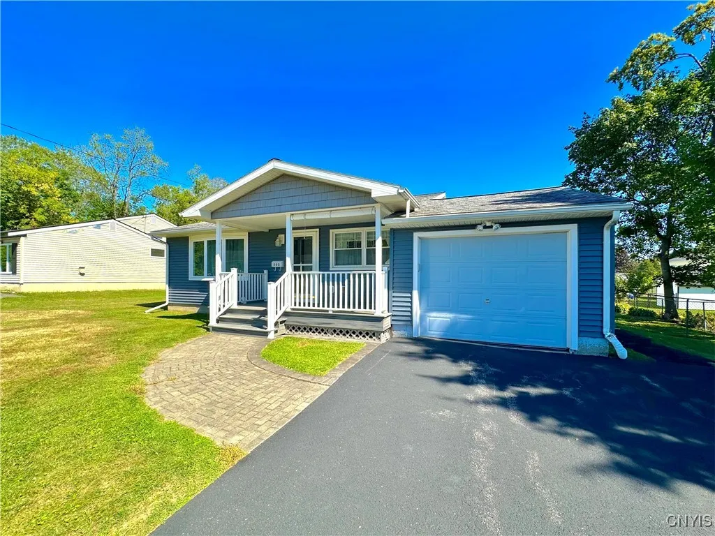 502 Mary Elaine Drive, Utica, New York 13502, Utica, New York 13502, 3 Bedrooms Bedrooms, 6 Rooms Rooms,1 BathroomBathrooms,Residential,For Sale,502 Mary Elaine Drive, Utica, New York 13502,S1628347