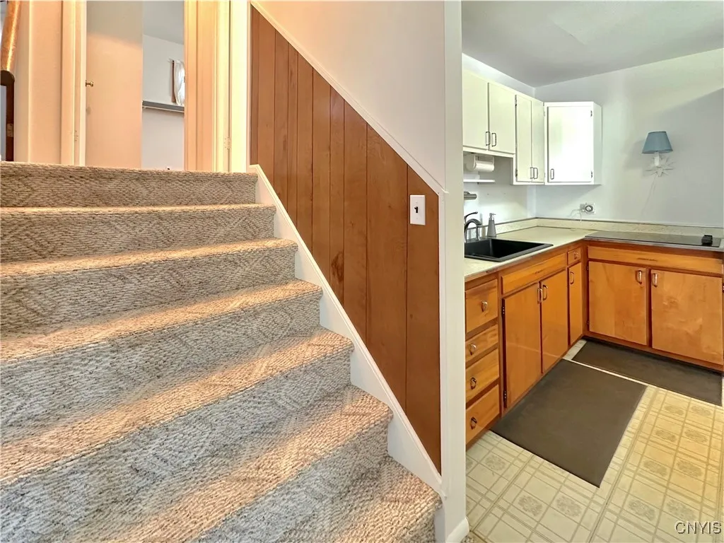 502 Mary Elaine Drive, Utica, New York 13502, Utica, New York 13502, 3 Bedrooms Bedrooms, 6 Rooms Rooms,1 BathroomBathrooms,Residential,For Sale,502 Mary Elaine Drive, Utica, New York 13502,S1628347