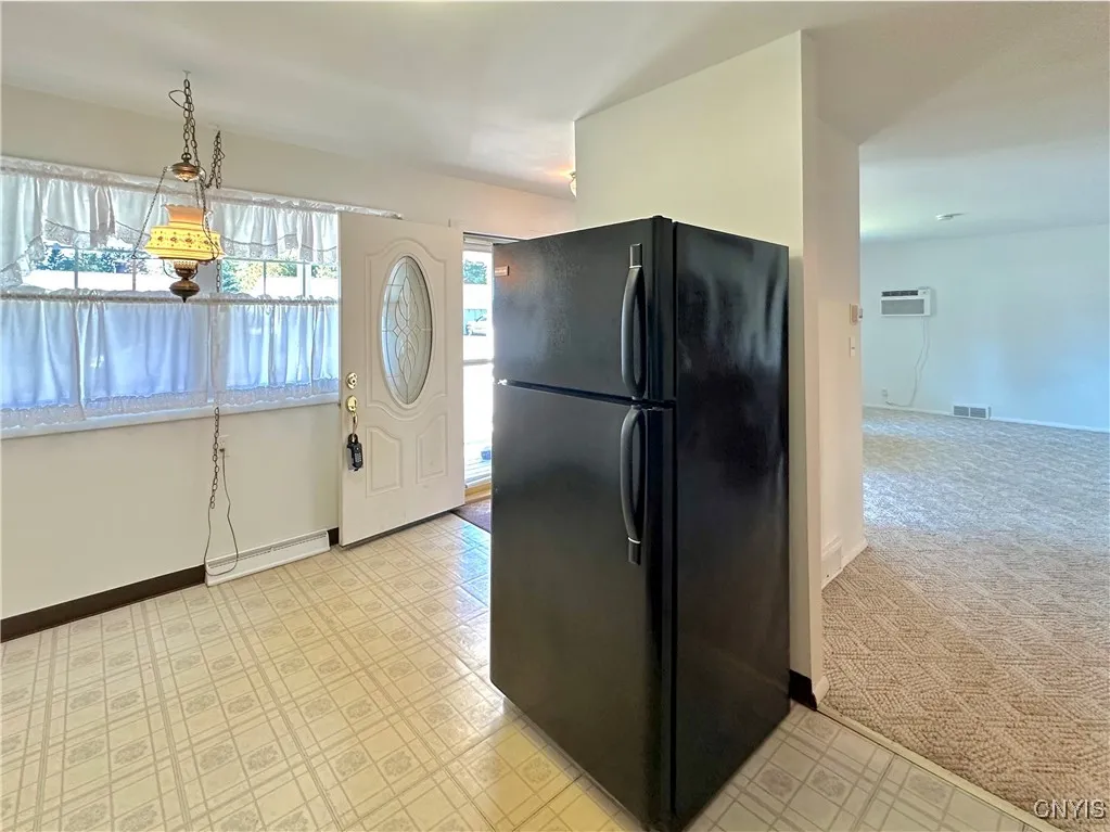 502 Mary Elaine Drive, Utica, New York 13502, Utica, New York 13502, 3 Bedrooms Bedrooms, 6 Rooms Rooms,1 BathroomBathrooms,Residential,For Sale,502 Mary Elaine Drive, Utica, New York 13502,S1628347