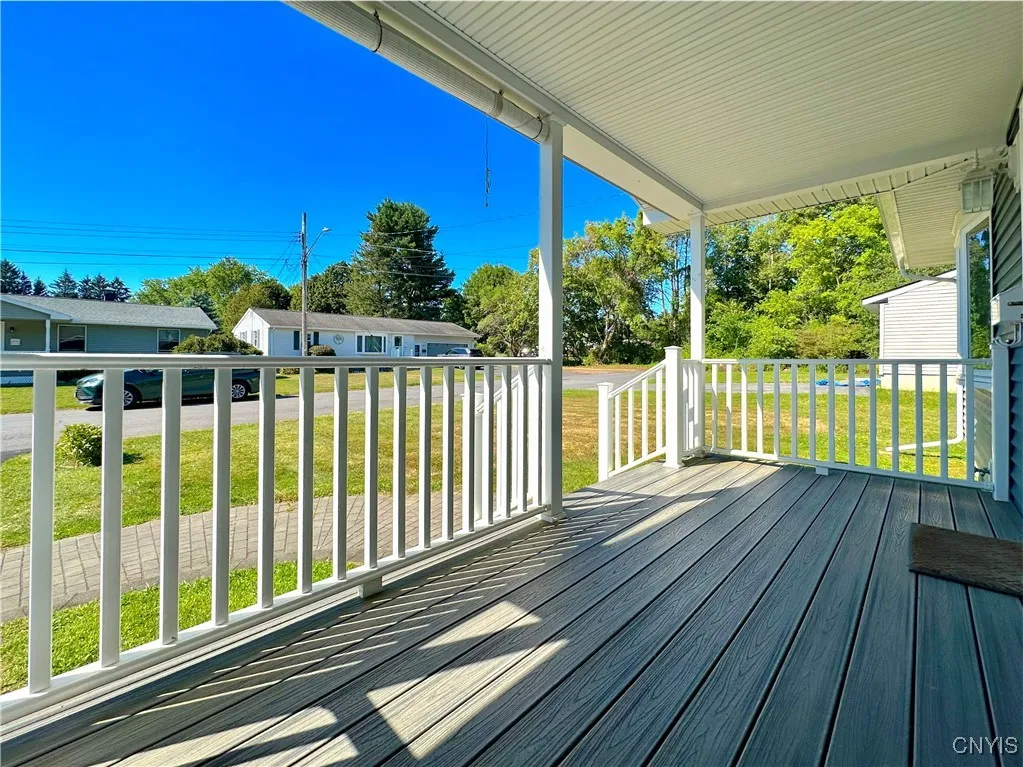 502 Mary Elaine Drive, Utica, New York 13502, Utica, New York 13502, 3 Bedrooms Bedrooms, 6 Rooms Rooms,1 BathroomBathrooms,Residential,For Sale,502 Mary Elaine Drive, Utica, New York 13502,S1628347