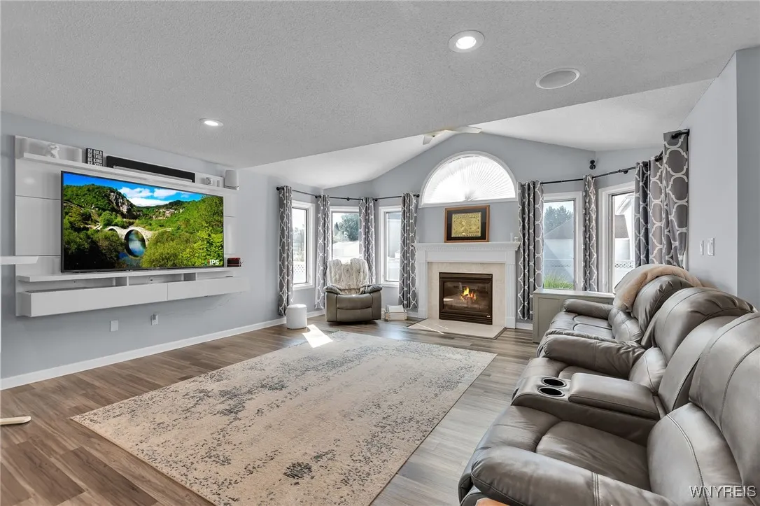 41 Summerfield Drive, Lancaster, New York 14086, Lancaster, New York 14086, 4 Bedrooms Bedrooms, 9 Rooms Rooms,3 BathroomsBathrooms,Residential,For Sale,41 Summerfield Drive, Lancaster, New York 14086,B1632700