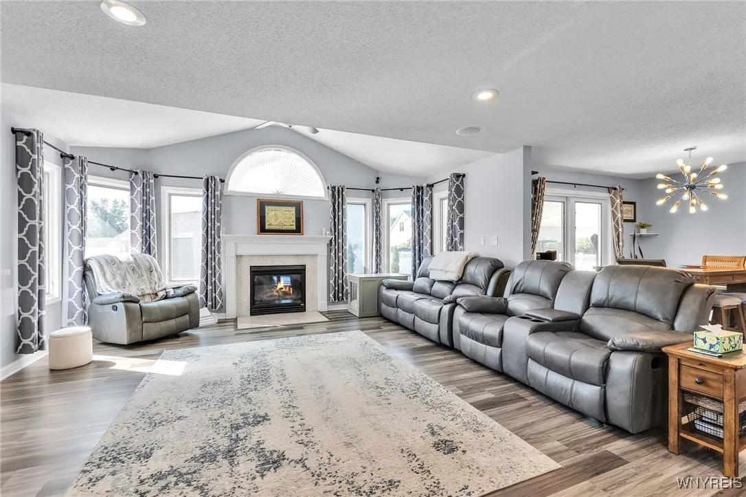 41 Summerfield Drive, Lancaster, New York 14086, Lancaster, New York 14086, 4 Bedrooms Bedrooms, 9 Rooms Rooms,3 BathroomsBathrooms,Residential,For Sale,41 Summerfield Drive, Lancaster, New York 14086,B1632700