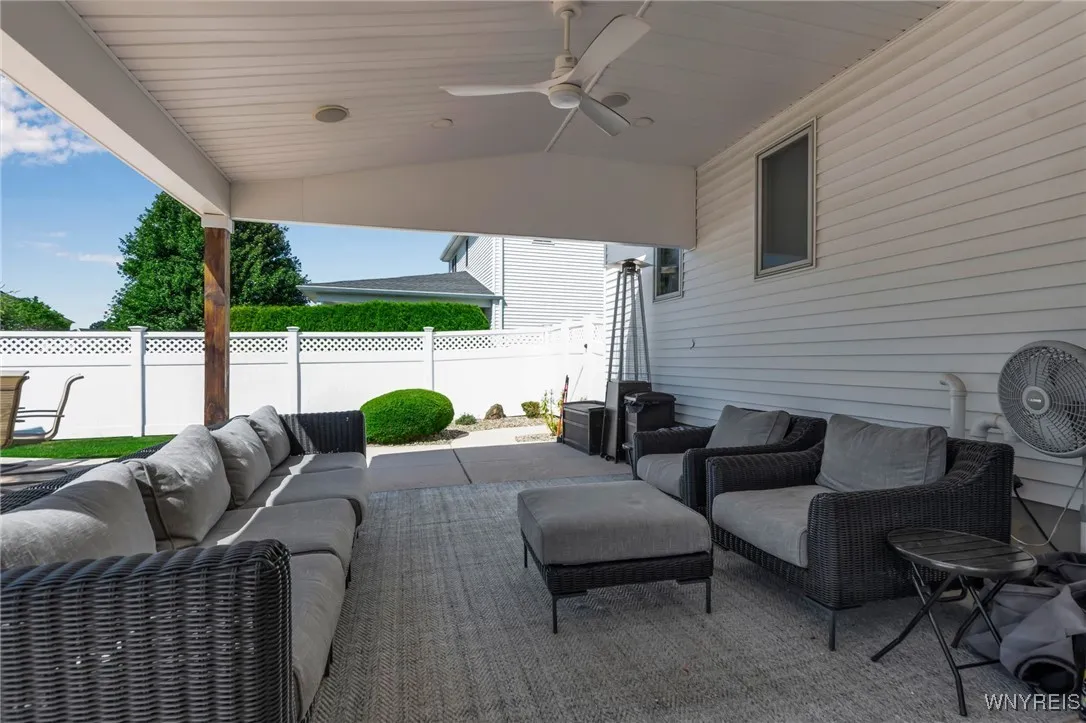41 Summerfield Drive, Lancaster, New York 14086, Lancaster, New York 14086, 4 Bedrooms Bedrooms, 9 Rooms Rooms,3 BathroomsBathrooms,Residential,For Sale,41 Summerfield Drive, Lancaster, New York 14086,B1632700