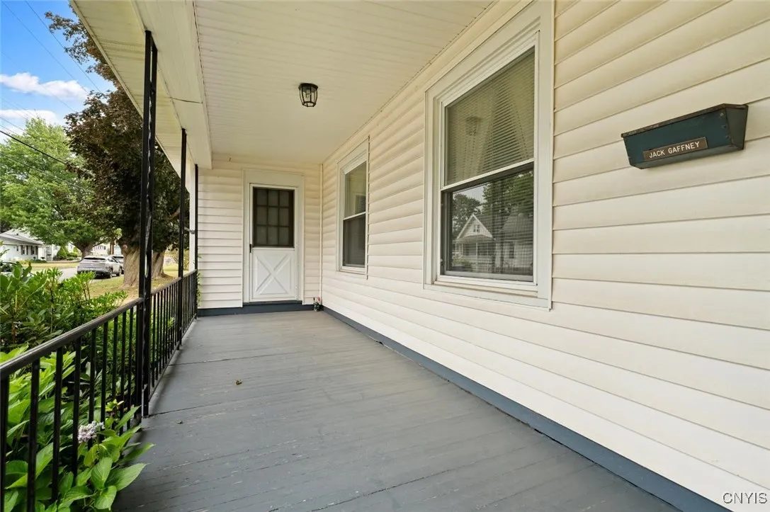 410 Utica Road, Utica, New York 13502, Utica, New York 13502, 3 Bedrooms Bedrooms, 6 Rooms Rooms,1 BathroomBathrooms,Residential,For Sale,410 Utica Road, Utica, New York 13502,S1633109
